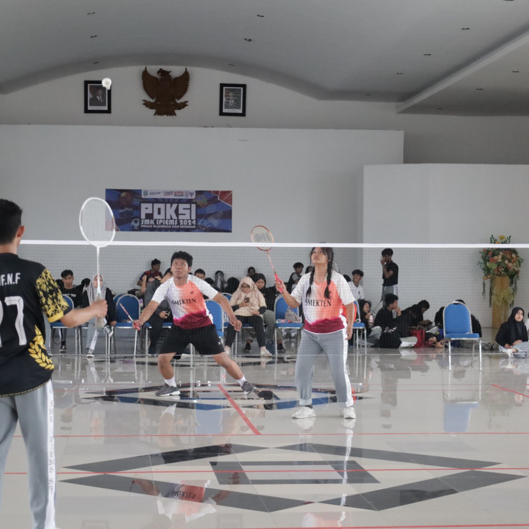 BADMINTON-1