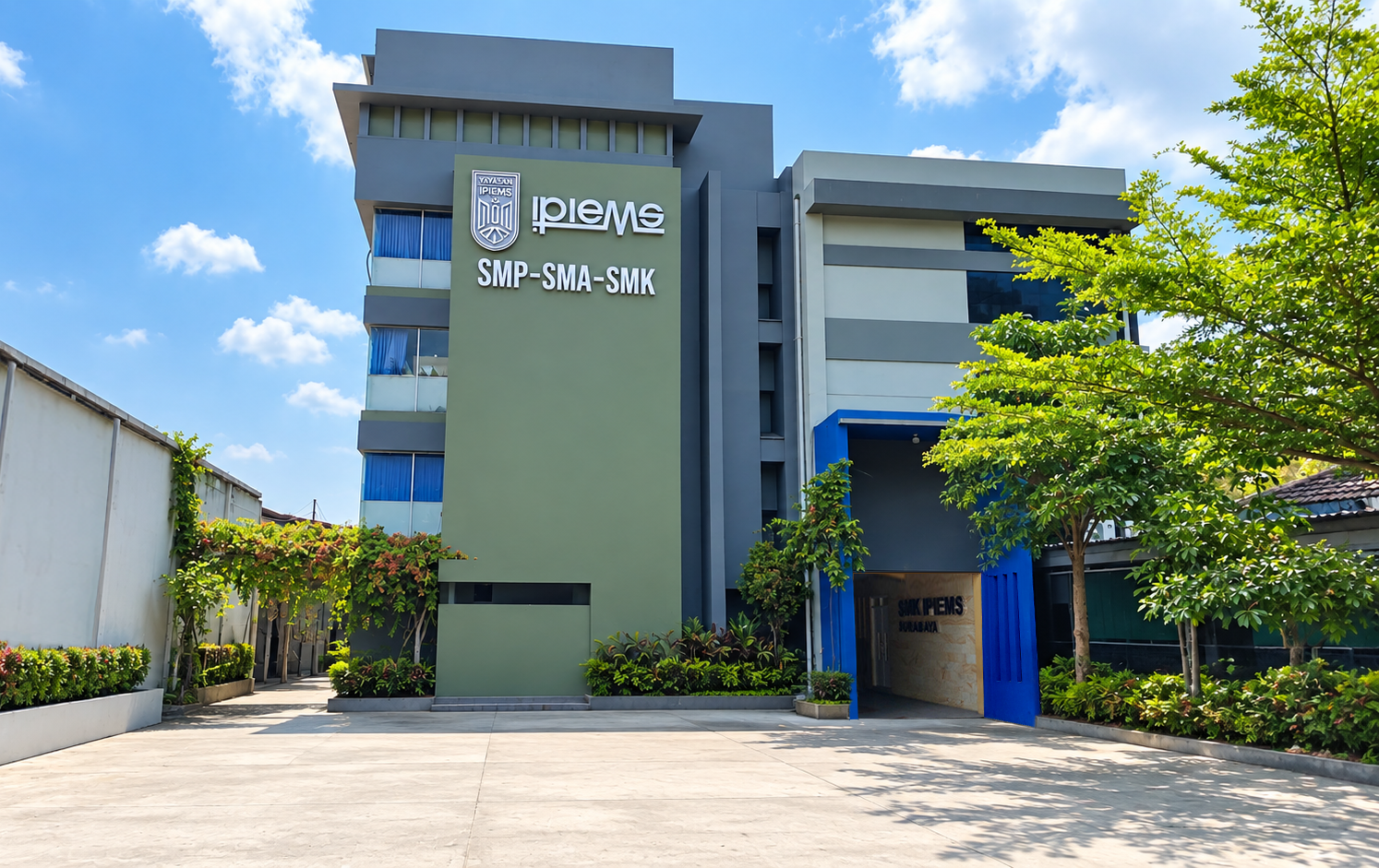 Gedung Utama SMK IPIEMS